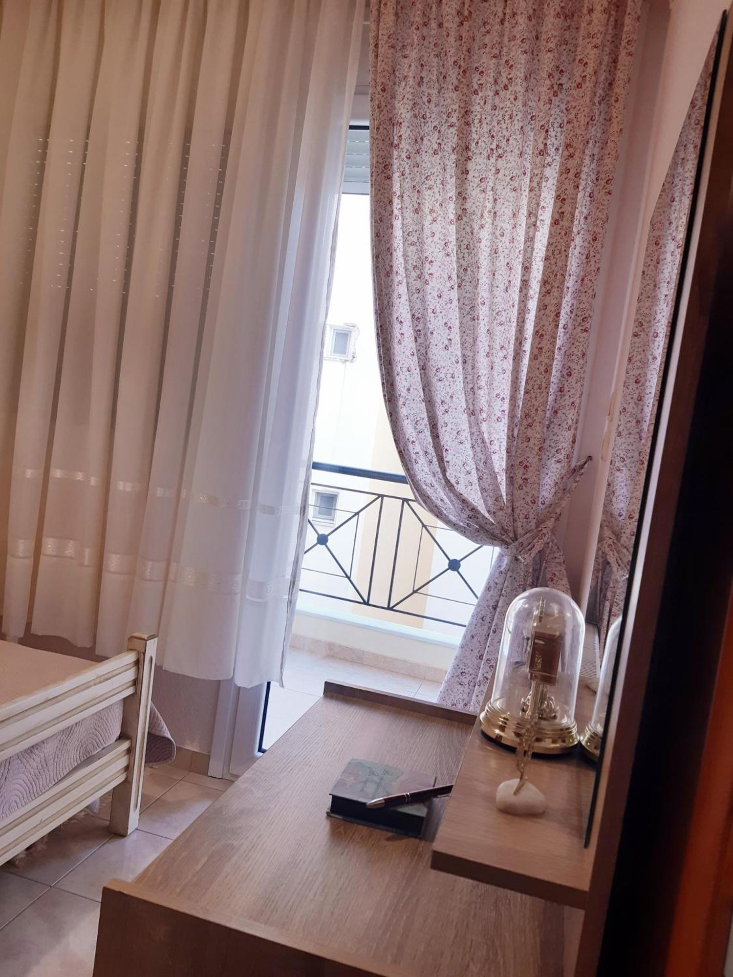 M&T Apartment Kavala Extérieur photo