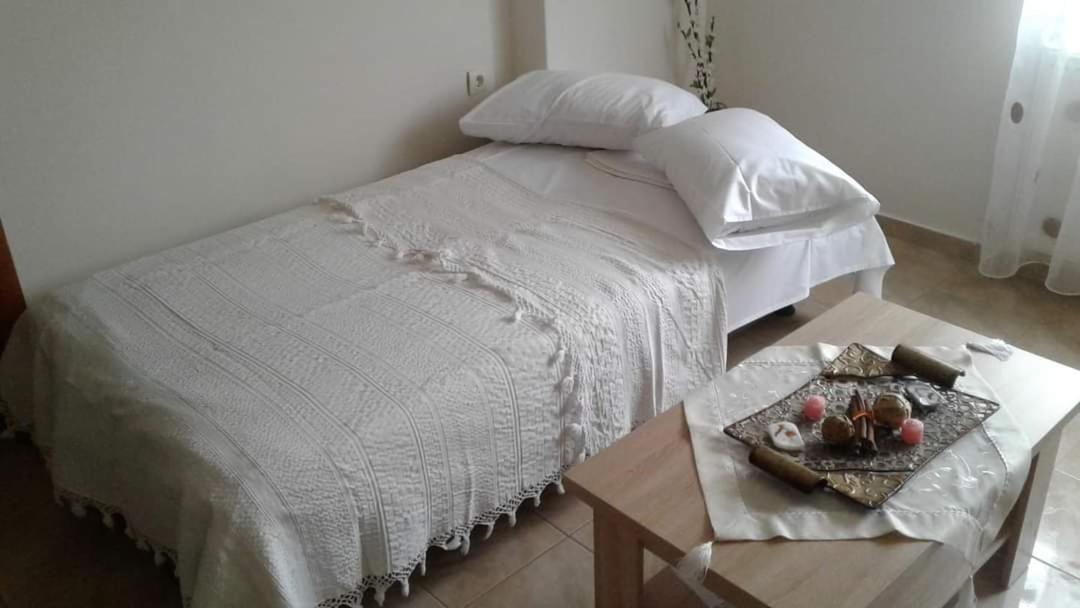 M&T Apartment Kavala Extérieur photo